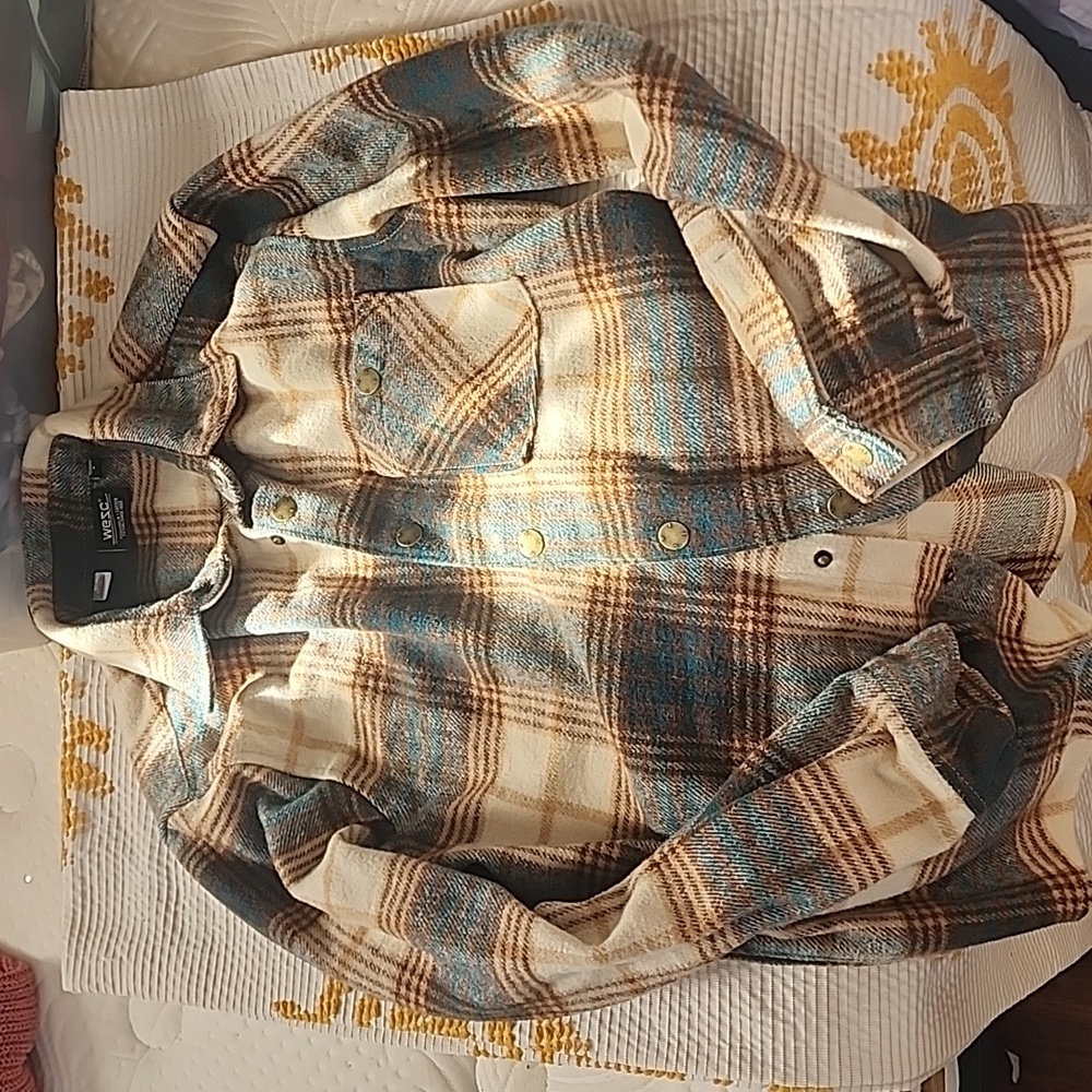 Wezc flannel style jacket